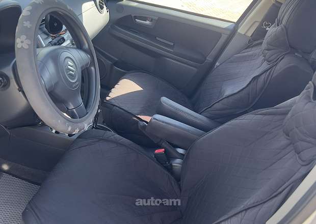 Suzuki SX 4