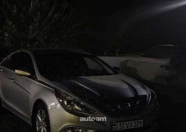 Hyundai Sonata 2011 — լուսանկար 1