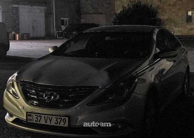 Hyundai Sonata 2011 — լուսանկար 2