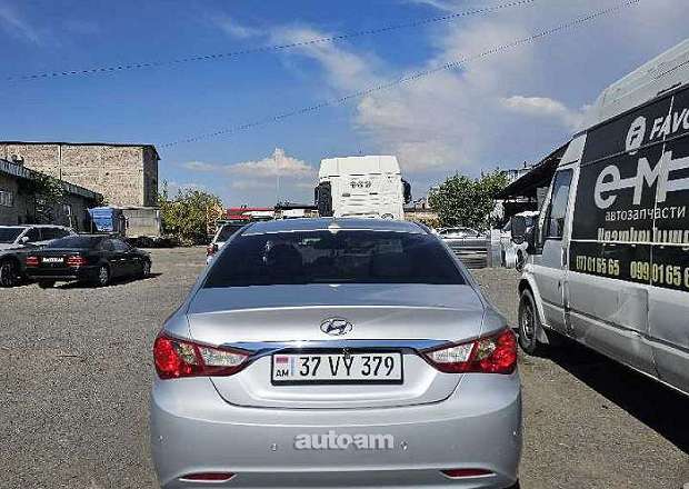 Hyundai Sonata 2011 — լուսանկար 3