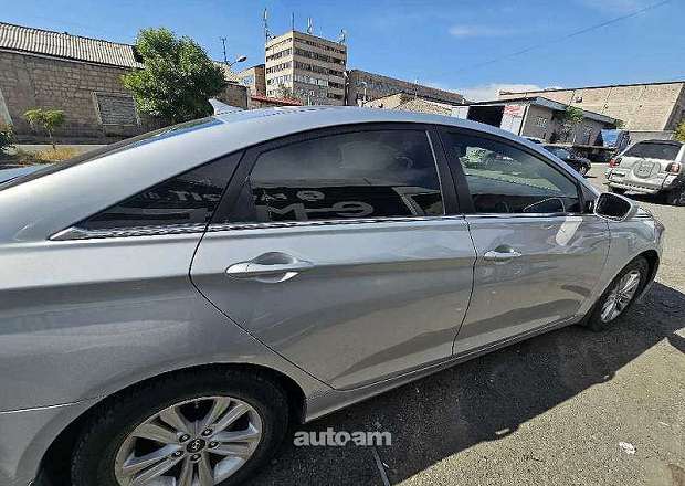 Hyundai Sonata 2011 — լուսանկար 5