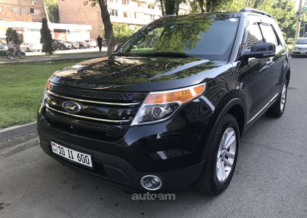 Ford Explorer 2011 — լուսանկար 1