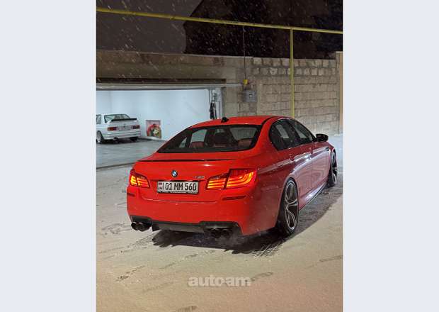 BMW M5 2013 — photo 2
