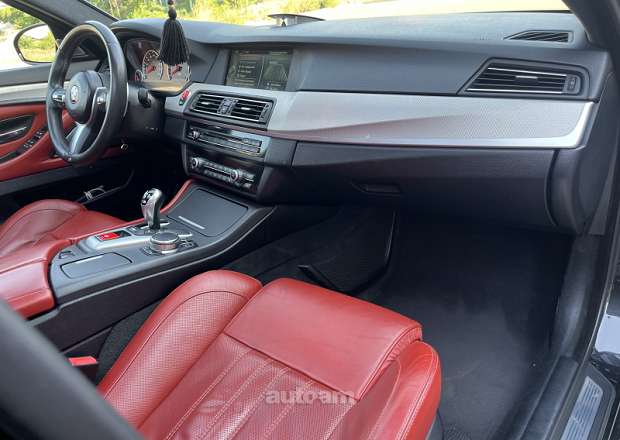 BMW M5 2013 — photo 3