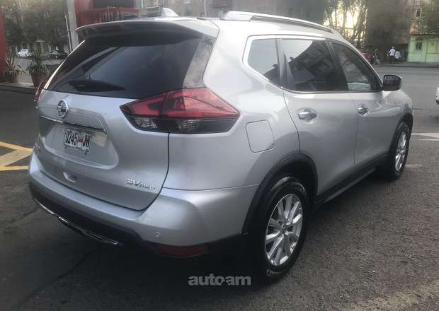 Nissan Rogue 2018 — լուսանկար 4