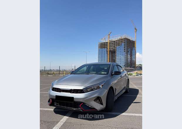 Kia Forte 2022 — photo 4