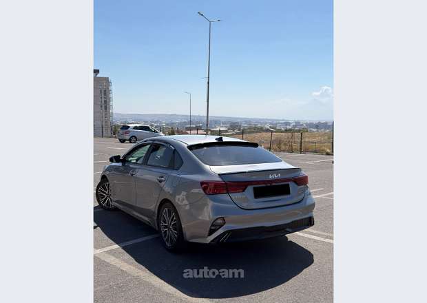 Kia Forte 2022 — photo 7