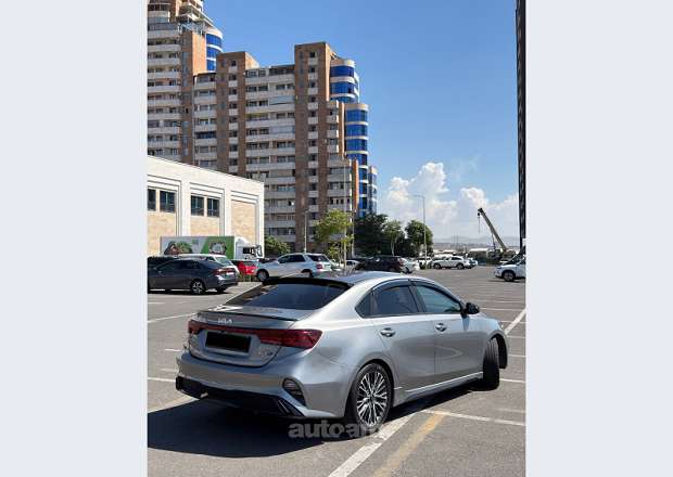 Kia Forte 2022 — photo 5