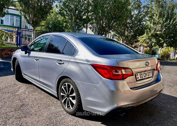Subaru Legacy 2018 — լուսանկար 3