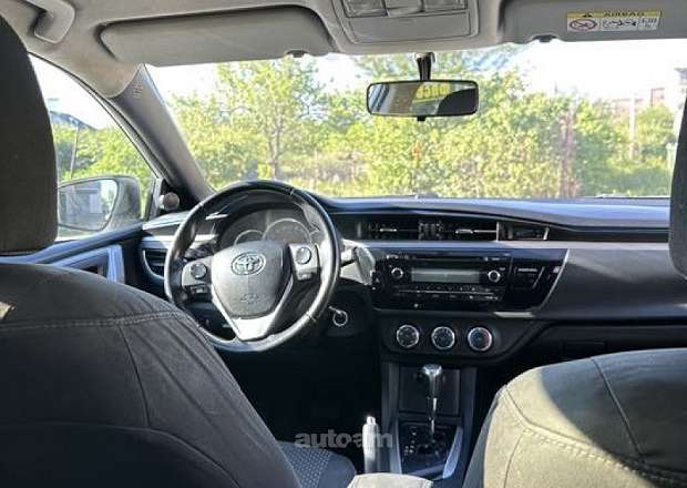 Toyota Corolla 2013 — լուսանկար 7