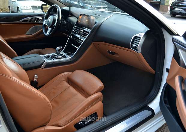 BMW 850