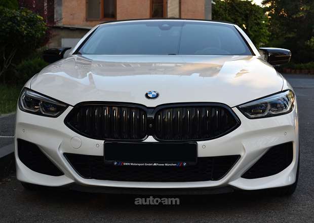 BMW 850