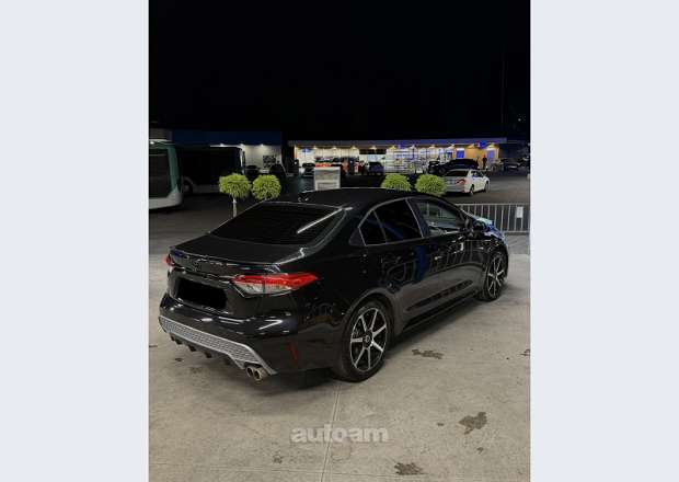Toyota Corolla 2020 — photo 2