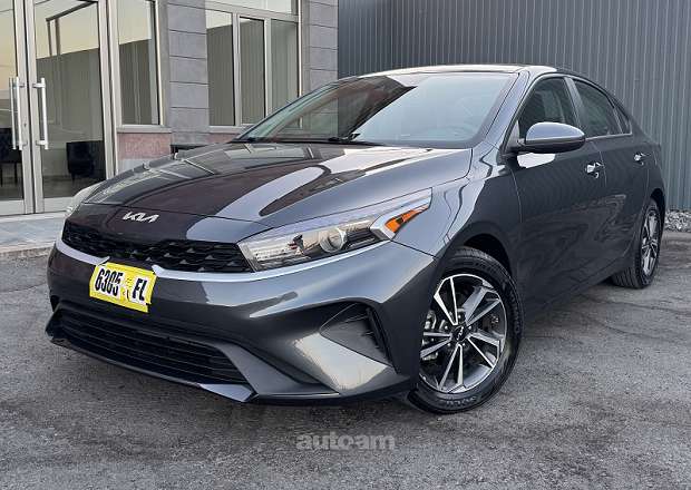 Kia Forte 2023 — լուսանկար 1