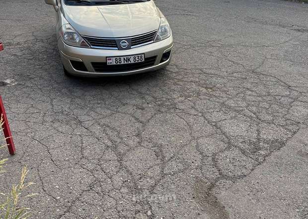 Nissan Versa 2007 — լուսանկար 4
