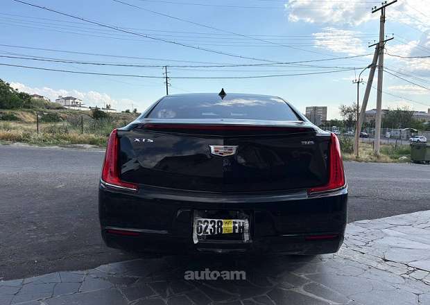 Cadillac XTS 2019 — photo 8