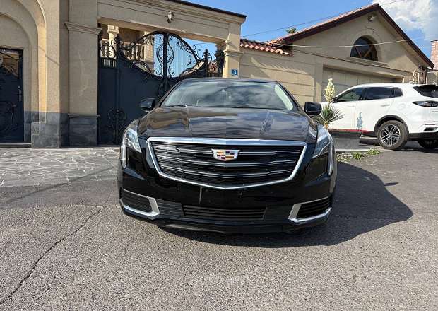 Cadillac XTS 2019 — photo 2