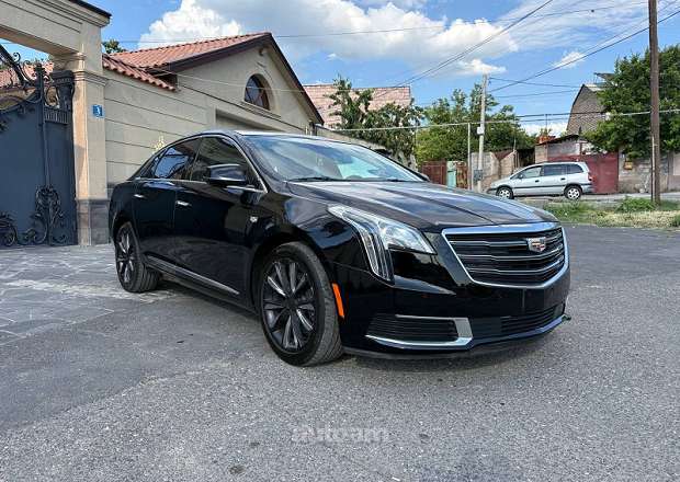 Cadillac XTS 2019 — photo 10