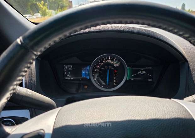 Ford Explorer 2015 — լուսանկար 9