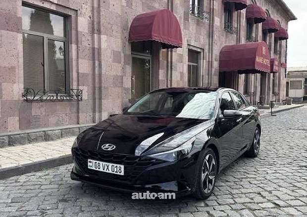Hyundai Elantra 2023 — լուսանկար 3