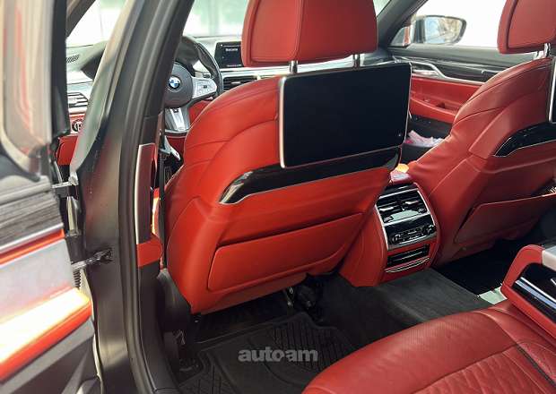 BMW 750 2020 — լուսանկար 8
