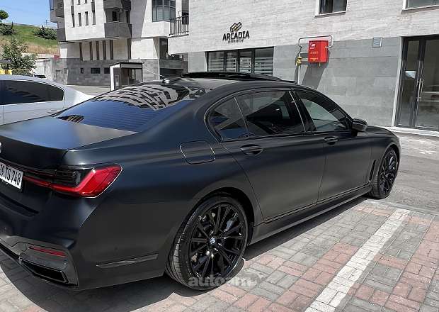 BMW 750 2020 — լուսանկար 5