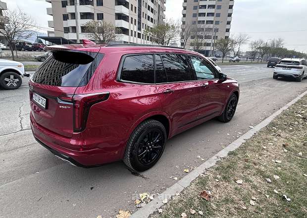Cadillac XT6 2021 — լուսանկար 2