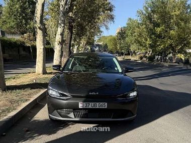 Kia EV6  2024 