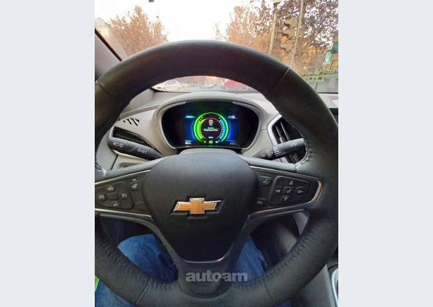 Chevrolet Volt 2017 — photo 6