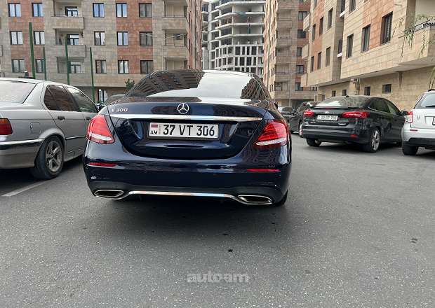 Mercedes-Benz E 300 2018 — լուսանկար 4