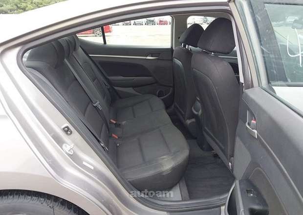 Hyundai Elantra 2020 — լուսանկար 7