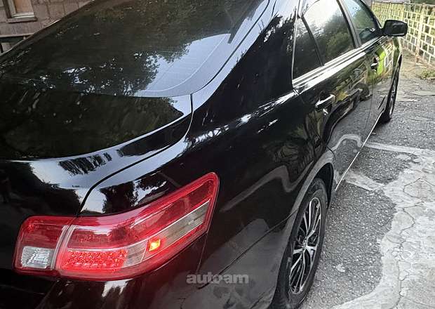 Toyota Camry 2011 — լուսանկար 6