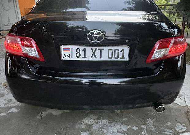 Toyota Camry 2011 — լուսանկար 3