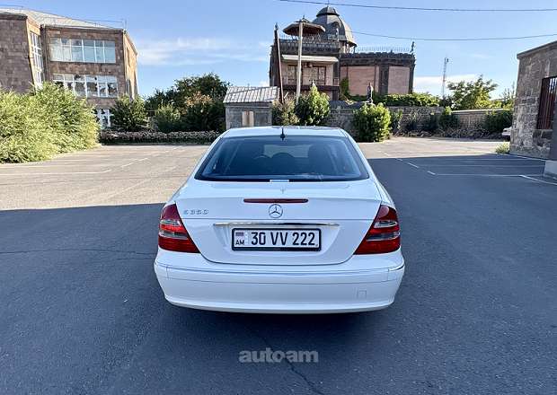 Mercedes-Benz E 350 2005 — լուսանկար 9