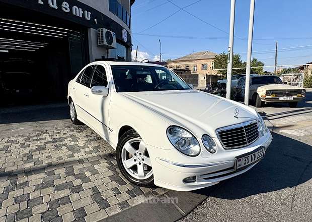 Mercedes-Benz E 350 2005 — լուսանկար 1