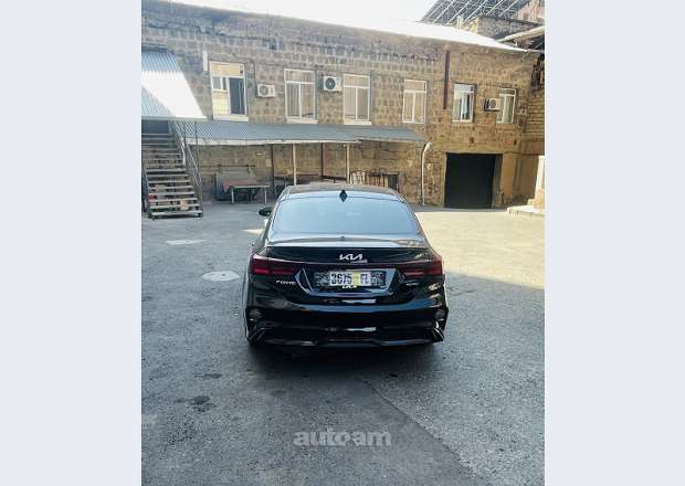 Kia Forte 2024 — լուսանկար 3