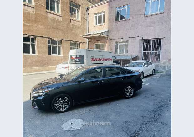 Kia Forte 2024 — լուսանկար 2