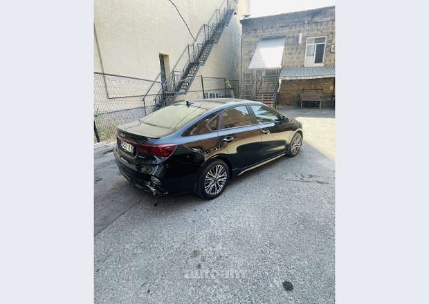 Kia Forte 2024 — լուսանկար 4