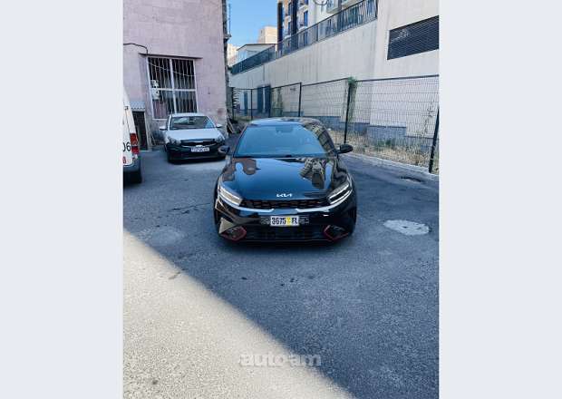 Kia Forte 2024 — լուսանկար 1