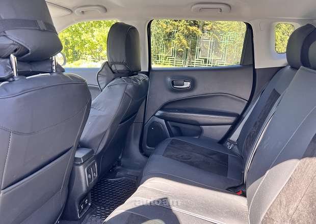 Jeep Compass 2020 — լուսանկար 7