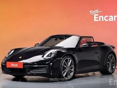 Porsche 911  2024 