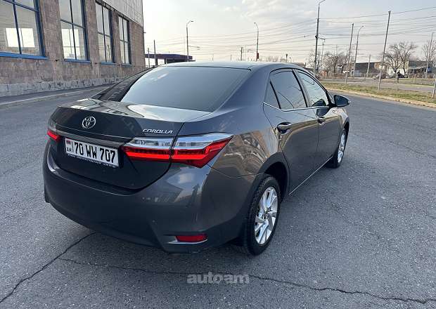 Toyota Corolla 2017 — photo 5