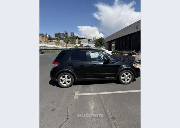 Suzuki SX 4 2012 — լուսանկար 2
