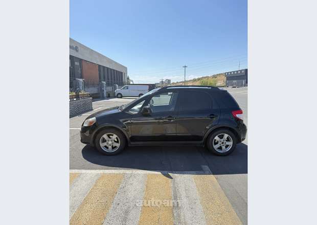 Suzuki SX 4 2012 — լուսանկար 1