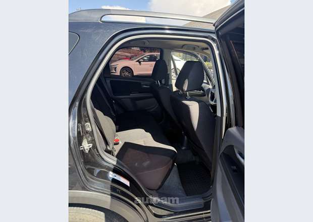 Suzuki SX 4 2012 — լուսանկար 4