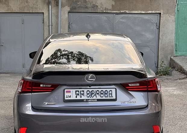 Lexus IS 250 2015 — լուսանկար 1