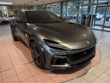 Ferrari Purosangue  2024 