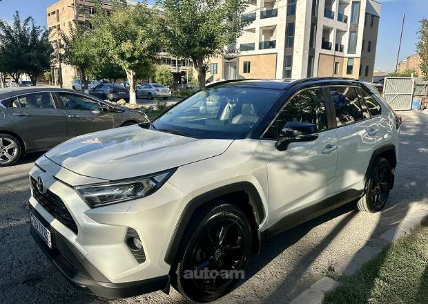 Toyota Rav 4