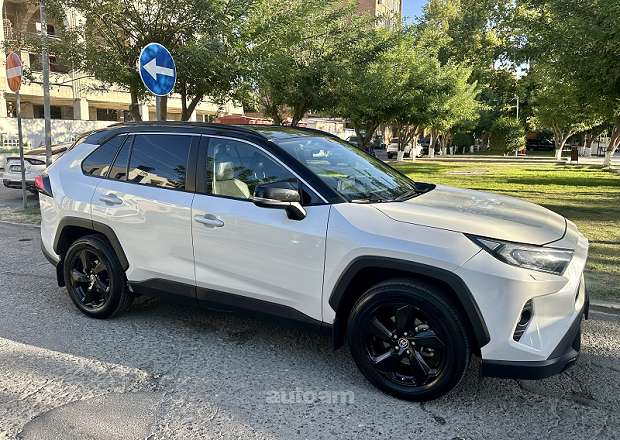 Toyota Rav 4