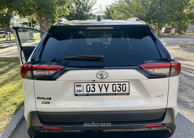 Toyota Rav 4